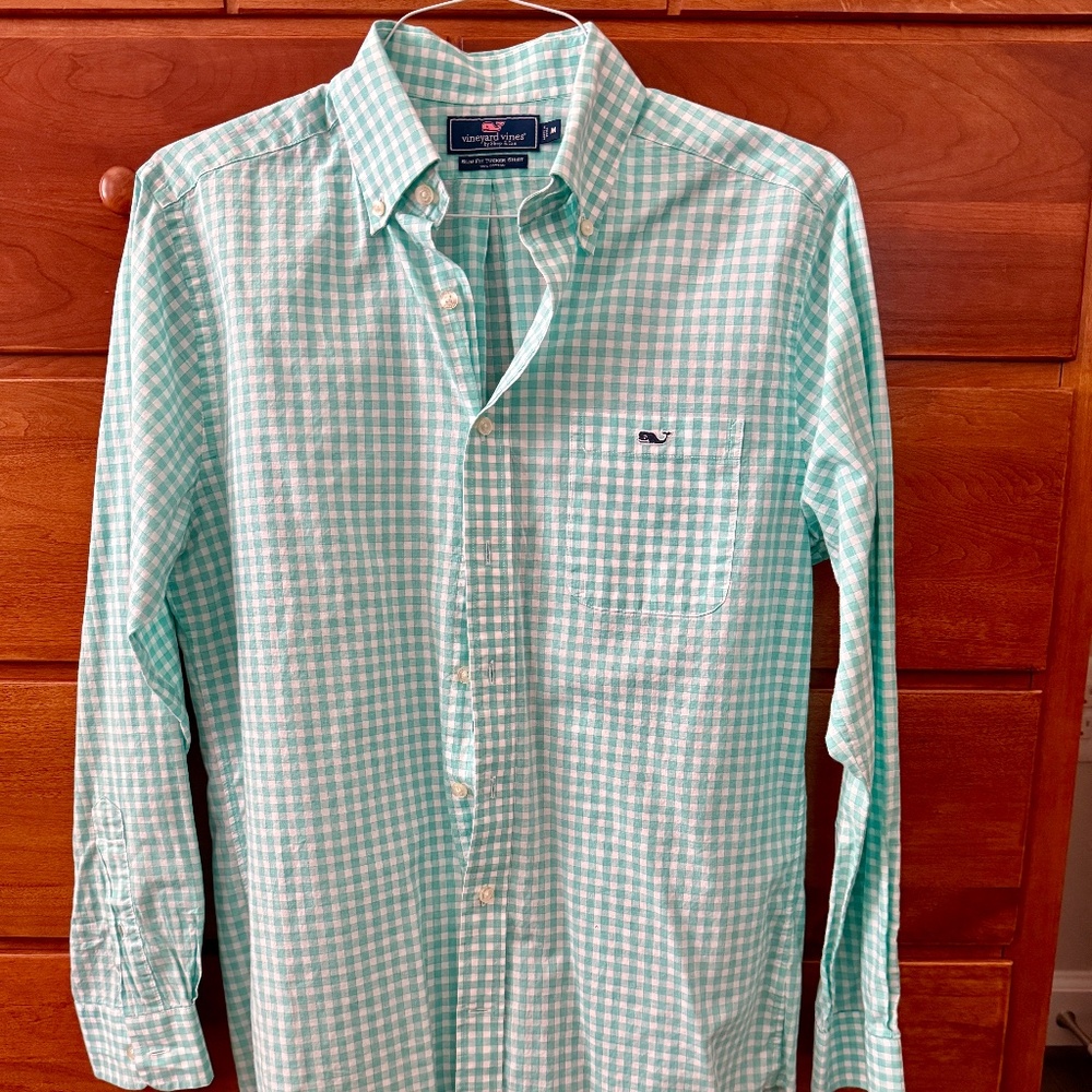 Mens Vinyeyard Vines L/S button down - size M